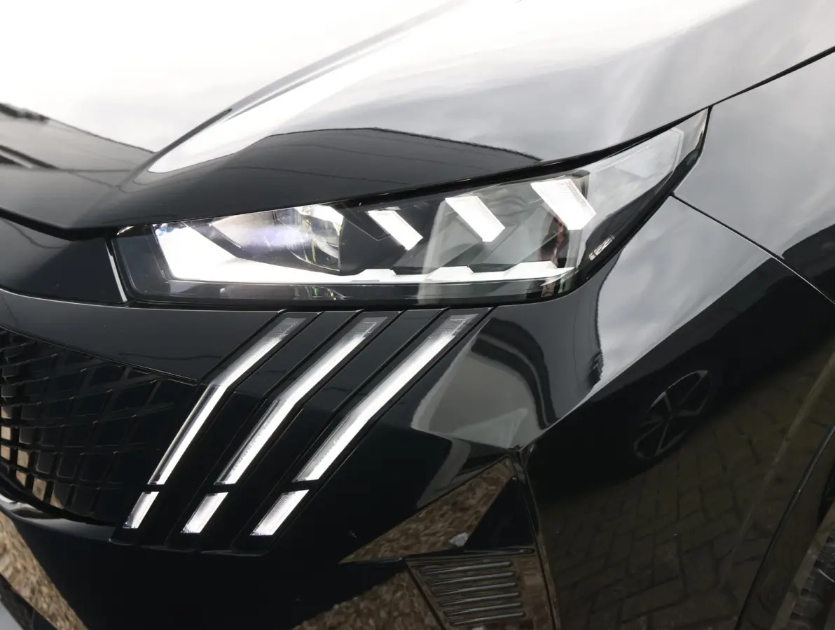 GT Avantage 210 73 kWh | ACCU 97% | Adaptieve Cruise Control | Matrix-LED Koplampen | 20" Lichtmetalen Velgen | Keyless Entry/Start | Apple Carplay/Android Auto |