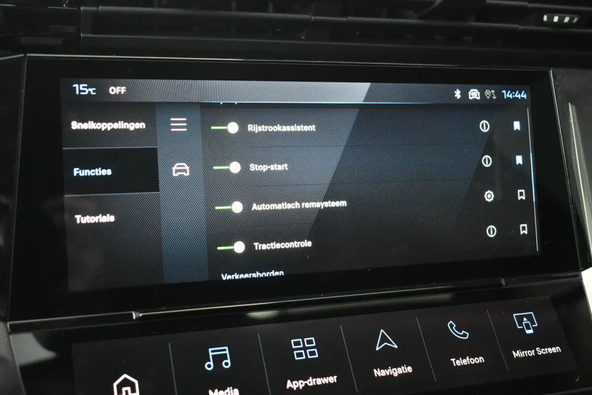 1.2 Hybrid 145 e-DCS6 Allure Tot 8 Jaar Garantie! | 360 Camera | Adaptive Cruise | Keyless-Entry | Navigatie Pack | Dodehoek-Detectie | !!