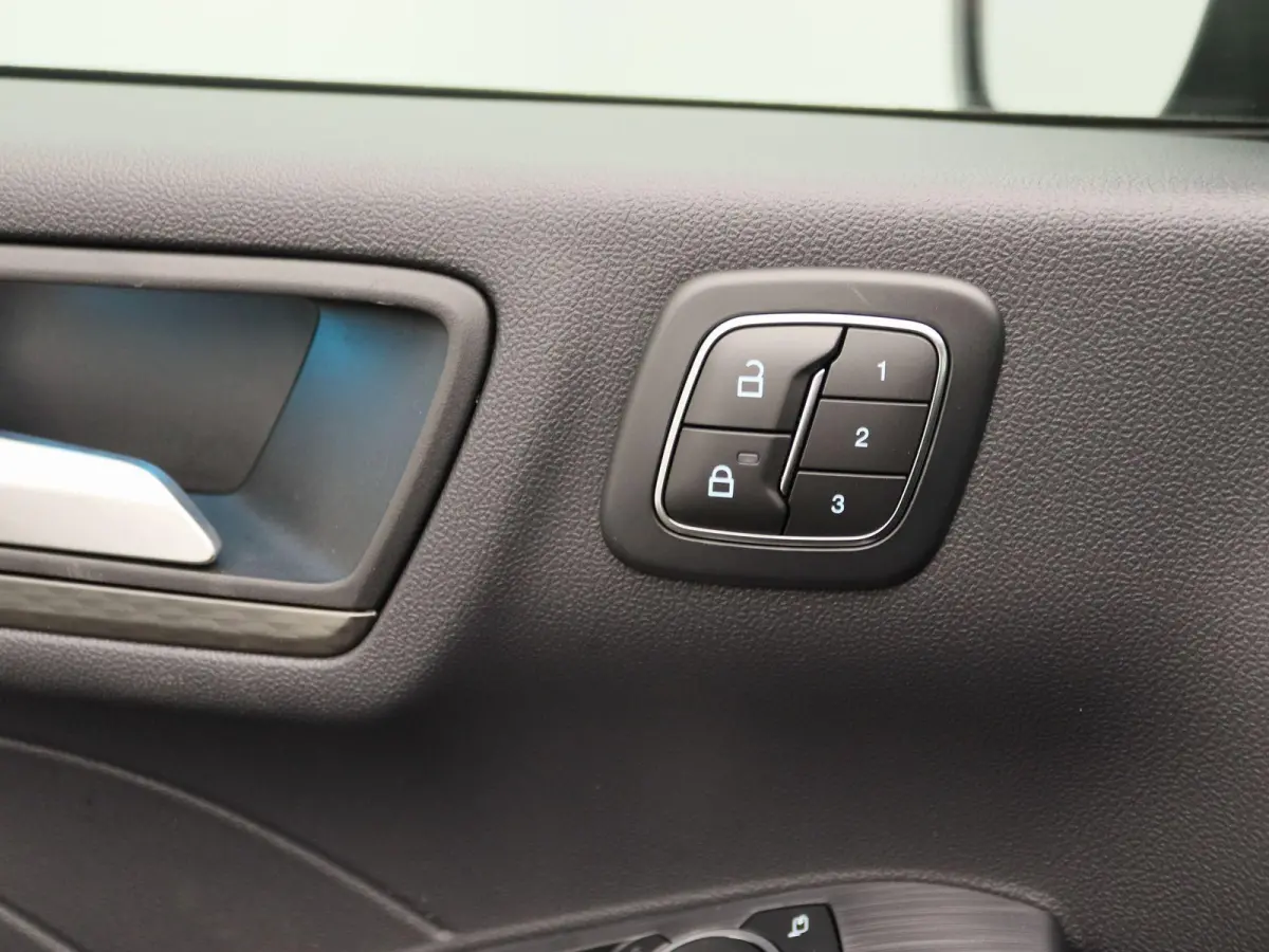 2.5 PHEV Sound Edition | UIT VOORRAAD LEVERBAAR | TREKHAAK | WINTERPAKKET | B&O |