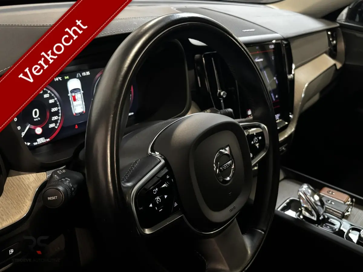 2.0 Recharge T6 AWD Inscription | Navi | LED | Pano | Leder | Memory | ACC | Keyless | Trekh |