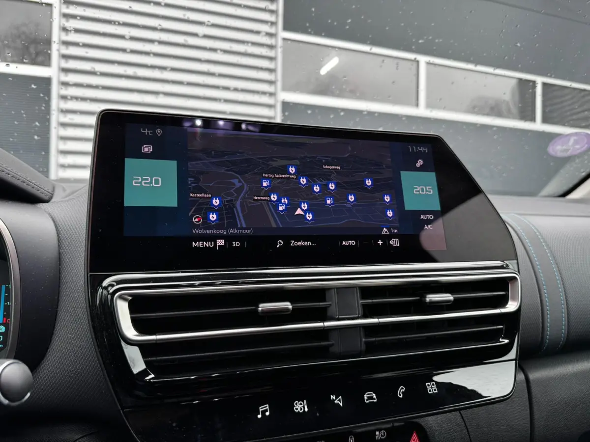 1.6 Plug-in Hybrid 225 ë-Series |Camera |Keyless |Standkachel