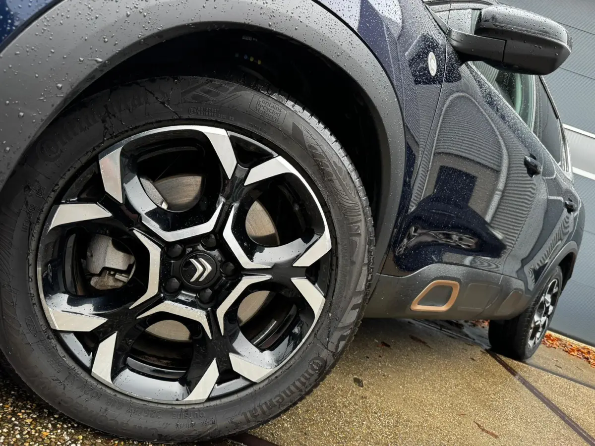 1.6 Plug-in Hybrid 225 ë-Series |Camera |Keyless |Standkachel