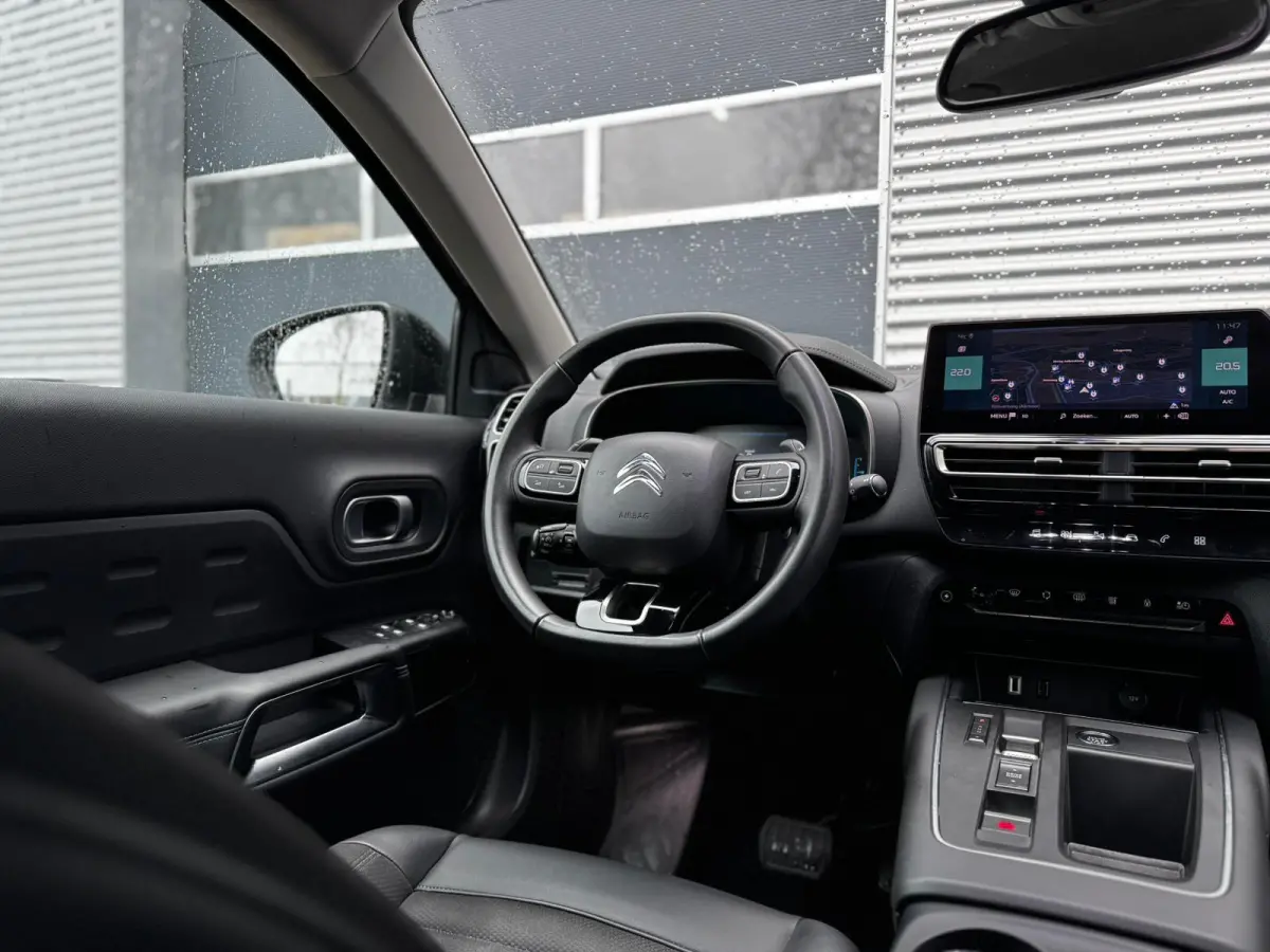 1.6 Plug-in Hybrid 225 ë-Series |Camera |Keyless |Standkachel