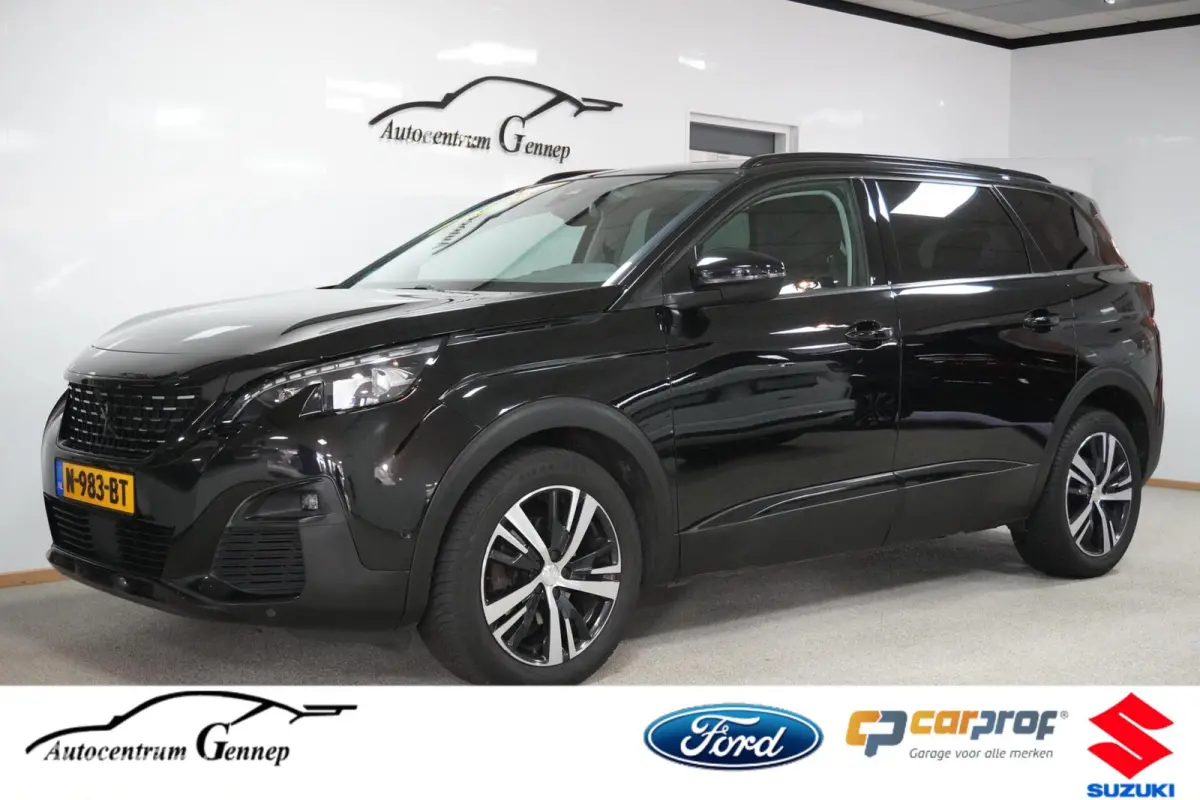 1.2 PureTech GT-Line black | 7 persoons |