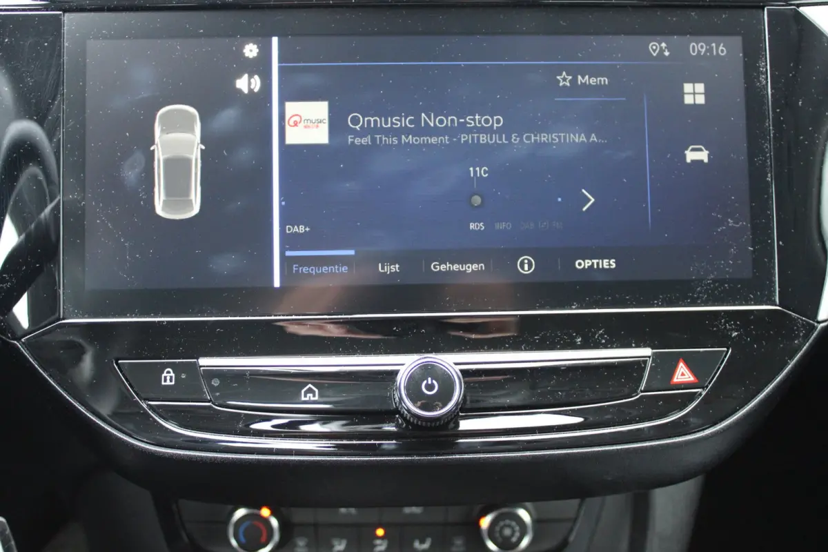 1.2 Turbo Edition / Navigatie via Carplay / Parkeersensoren / DAB / Airco / LED