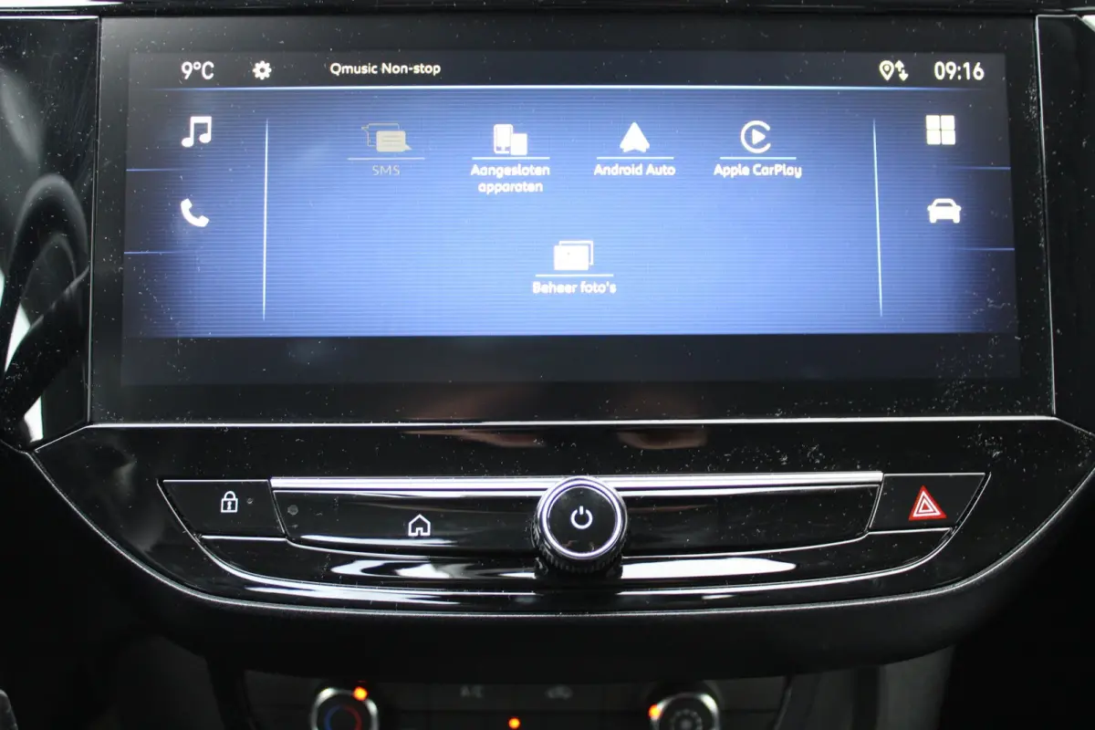 1.2 Turbo Edition / Navigatie via Carplay / Parkeersensoren / DAB / Airco / LED