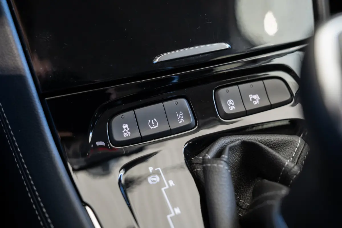 1.2 Turbo Edition Automaat | Apple Carplay & Android Auto | Parkeersensoren | Cruise Controle | Lichtmetalen velgen |