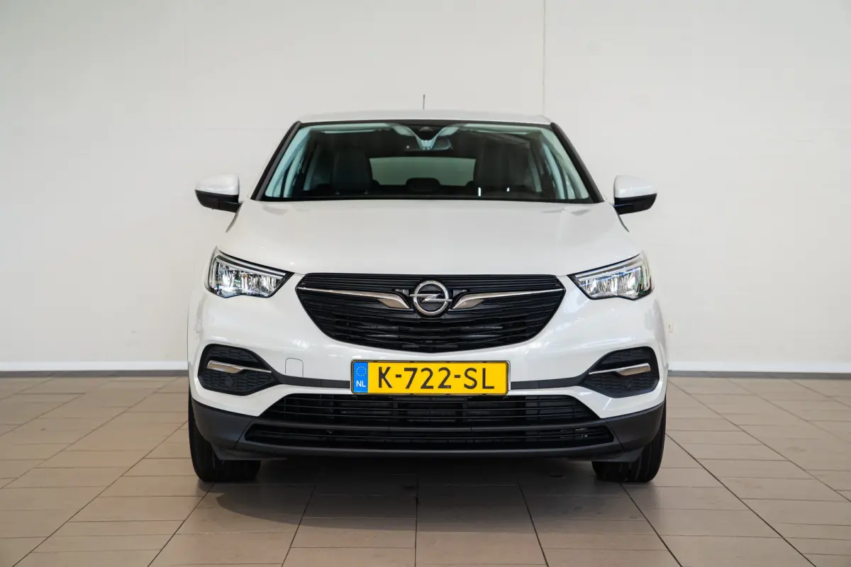 1.2 Turbo Edition Automaat | Apple Carplay & Android Auto | Parkeersensoren | Cruise Controle | Lichtmetalen velgen |