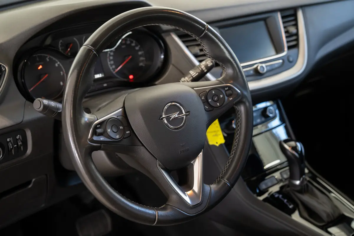 1.2 Turbo Edition Automaat | Apple Carplay & Android Auto | Parkeersensoren | Cruise Controle | Lichtmetalen velgen |