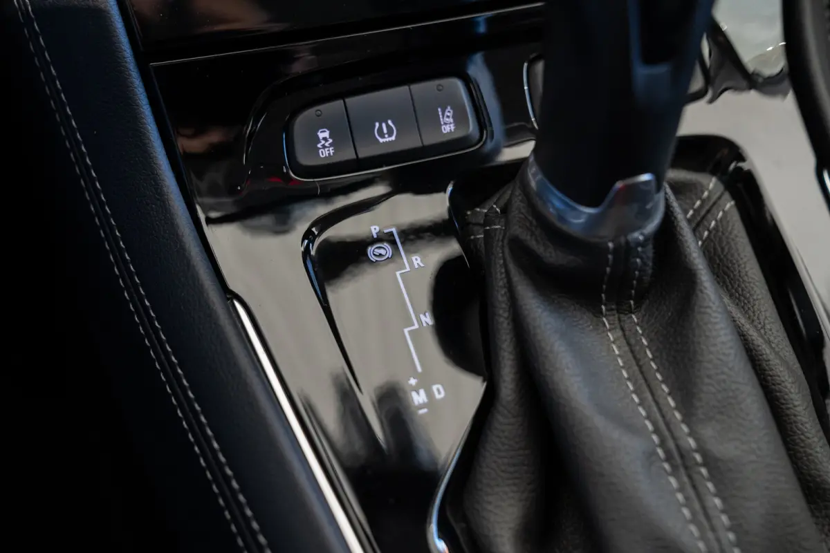 1.2 Turbo Edition Automaat | Apple Carplay & Android Auto | Parkeersensoren | Cruise Controle | Lichtmetalen velgen |