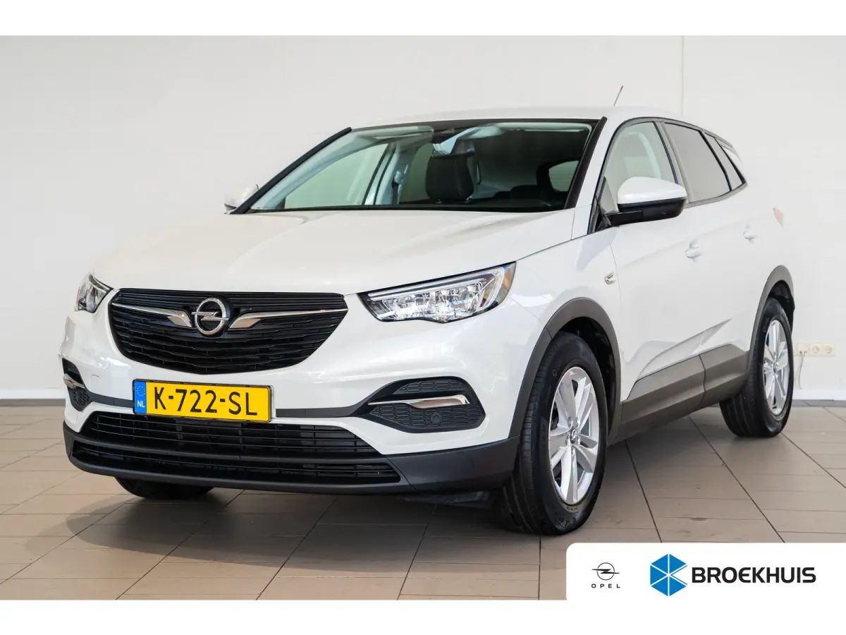 1.2 Turbo Edition Automaat | Apple Carplay & Android Auto | Parkeersensoren | Cruise Controle | Lichtmetalen velgen |