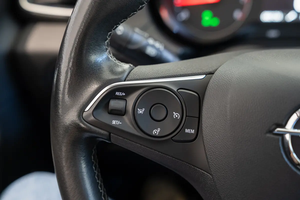 1.2 Turbo Edition Automaat | Apple Carplay & Android Auto | Parkeersensoren | Cruise Controle | Lichtmetalen velgen |