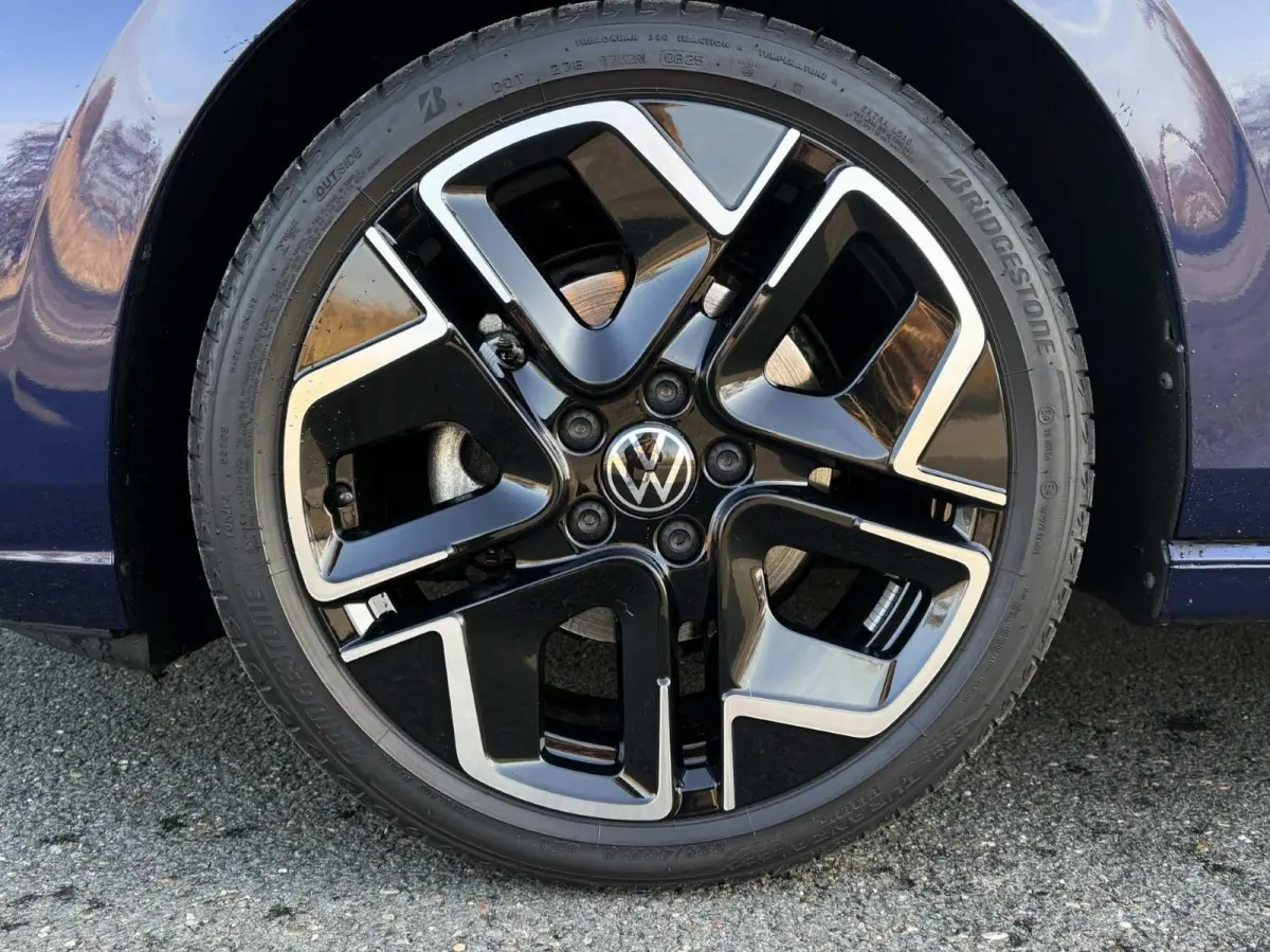 1.0 TSI 110pk Life | 18" Velgen | Navigatie | Adaptive Cruise | Camera | DAB