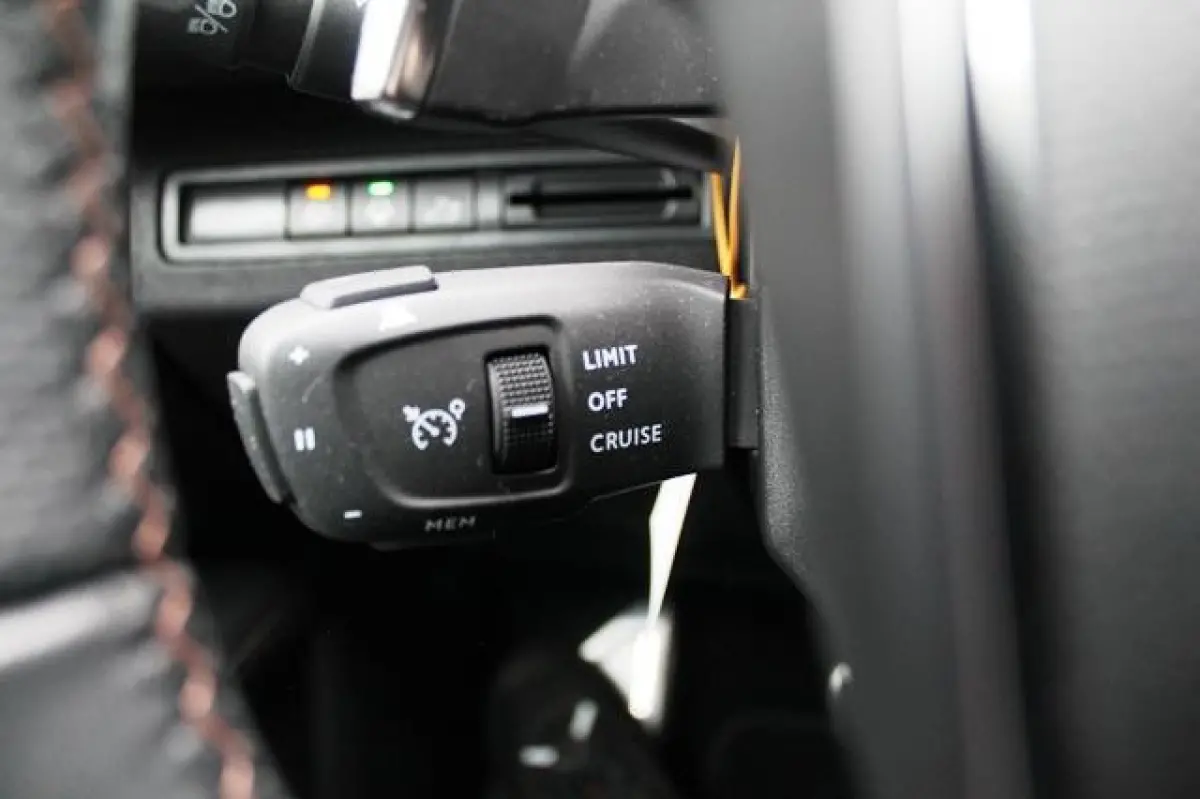 1.2 PureTech GT Automaat | Navi | Camera | Adaptive Cruise
