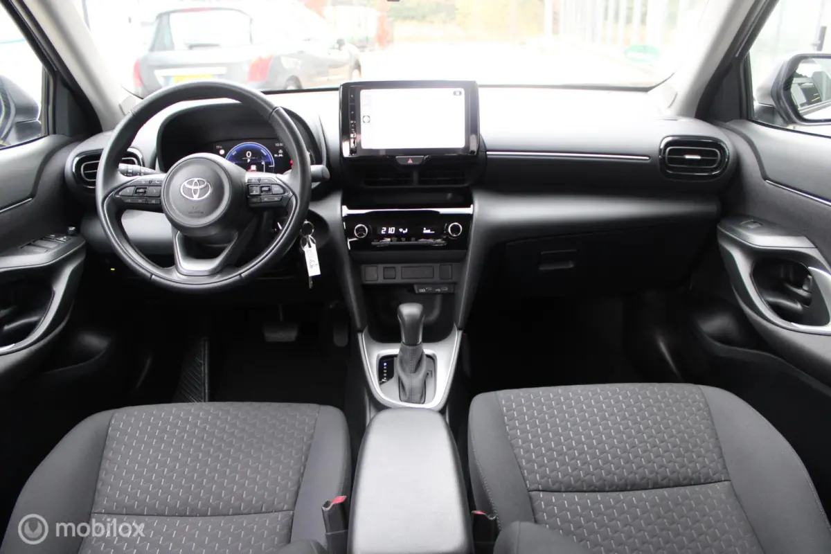1.5 Hybrid 115 Active 1e Eig. | NL Auto Boekjes | Apple Carplay/Android Auto