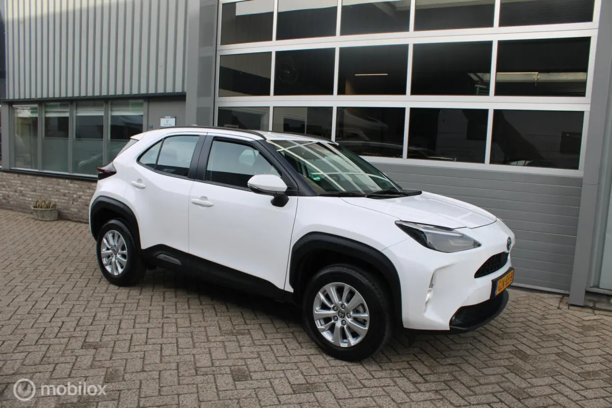 1.5 Hybrid 115 Active 1e Eig. | NL Auto Boekjes | Apple Carplay/Android Auto