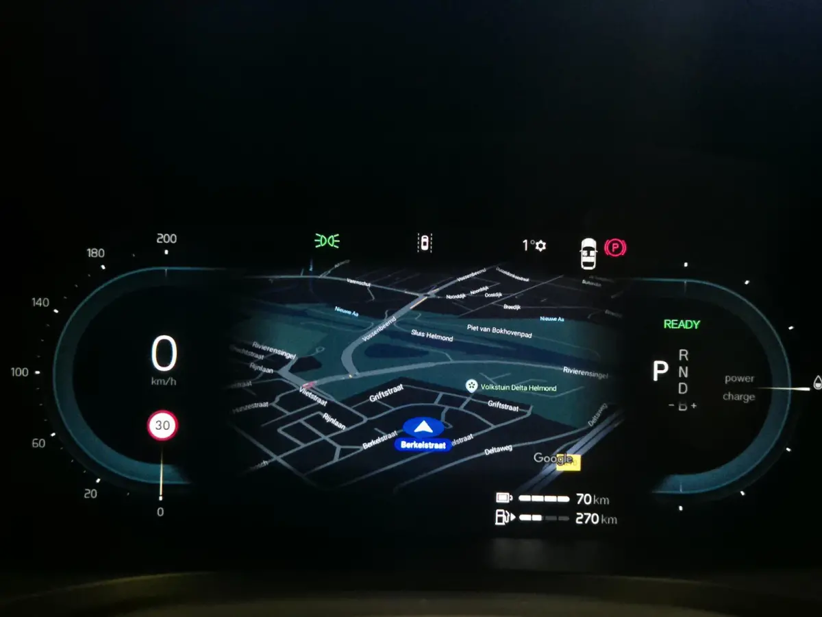 2.0 T6 hybrid AWD Plus Dark 388PK KRISTAL Autopilot +70km Hyrbride BTW Volle optielijst Adaptieve cruise control CarPlay