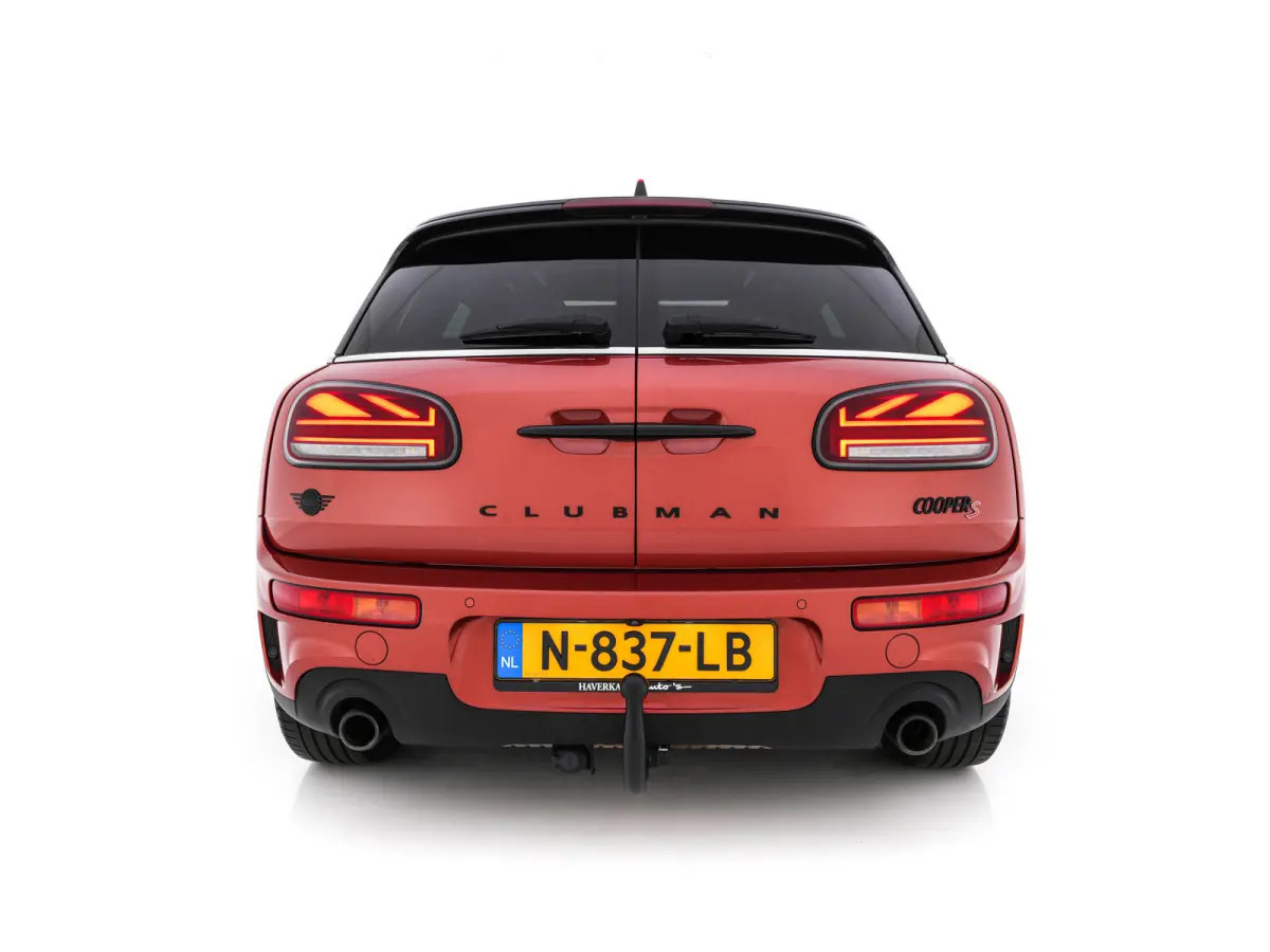 Mini 2.0 Cooper S ALL4 Premier Plus JCW (INCL-BTW) Aut * PANO | LEATHER | FULL-LED | HEATED-SPORTSEATS | DIGI-COCKPIT | AMBIENT-LIGHT | PRIVACY-GLASS | HEAD-UP | PDC | CAMERA | DAB  | KEYLES