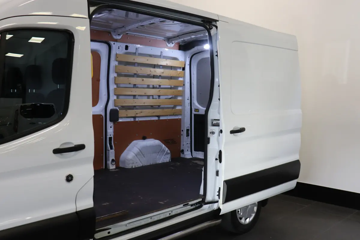 2.0 TDCI L2H2 EURO 6 - Airco - Cruise - PDC - €13.900,- Excl.