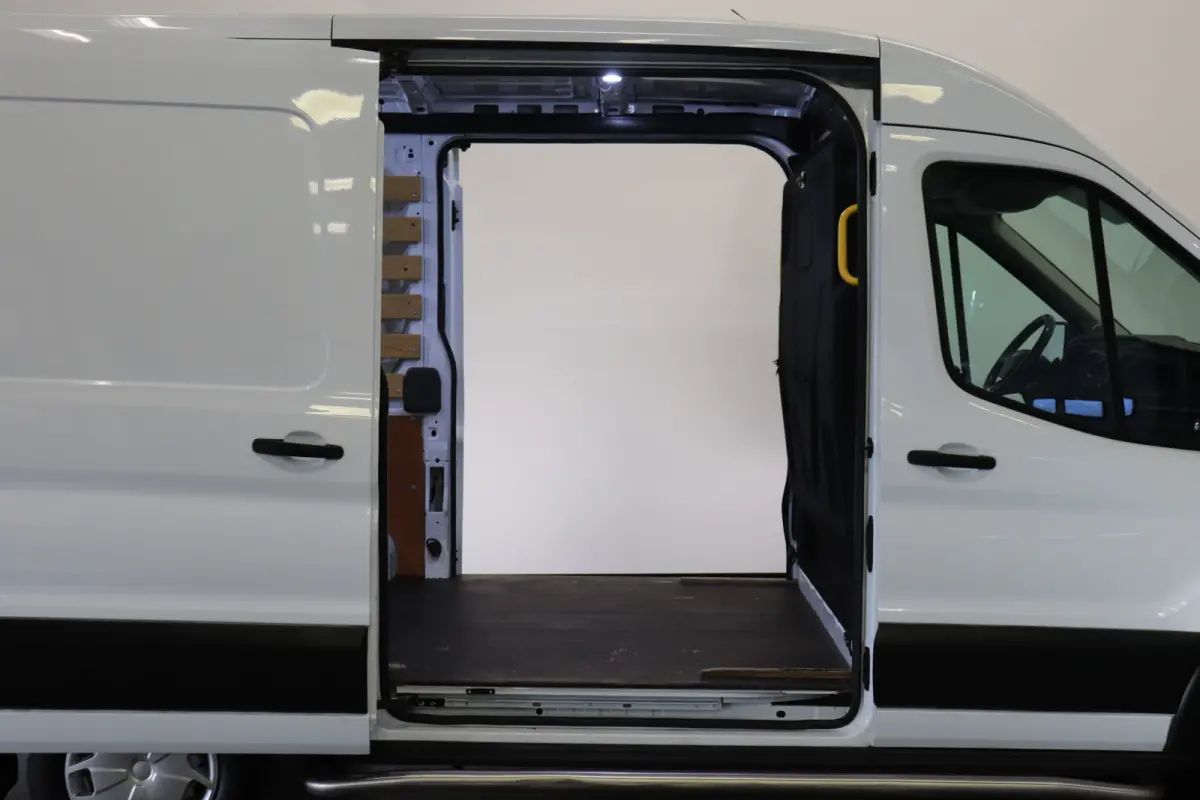 2.0 TDCI L2H2 EURO 6 - Airco - Cruise - PDC - €13.900,- Excl.