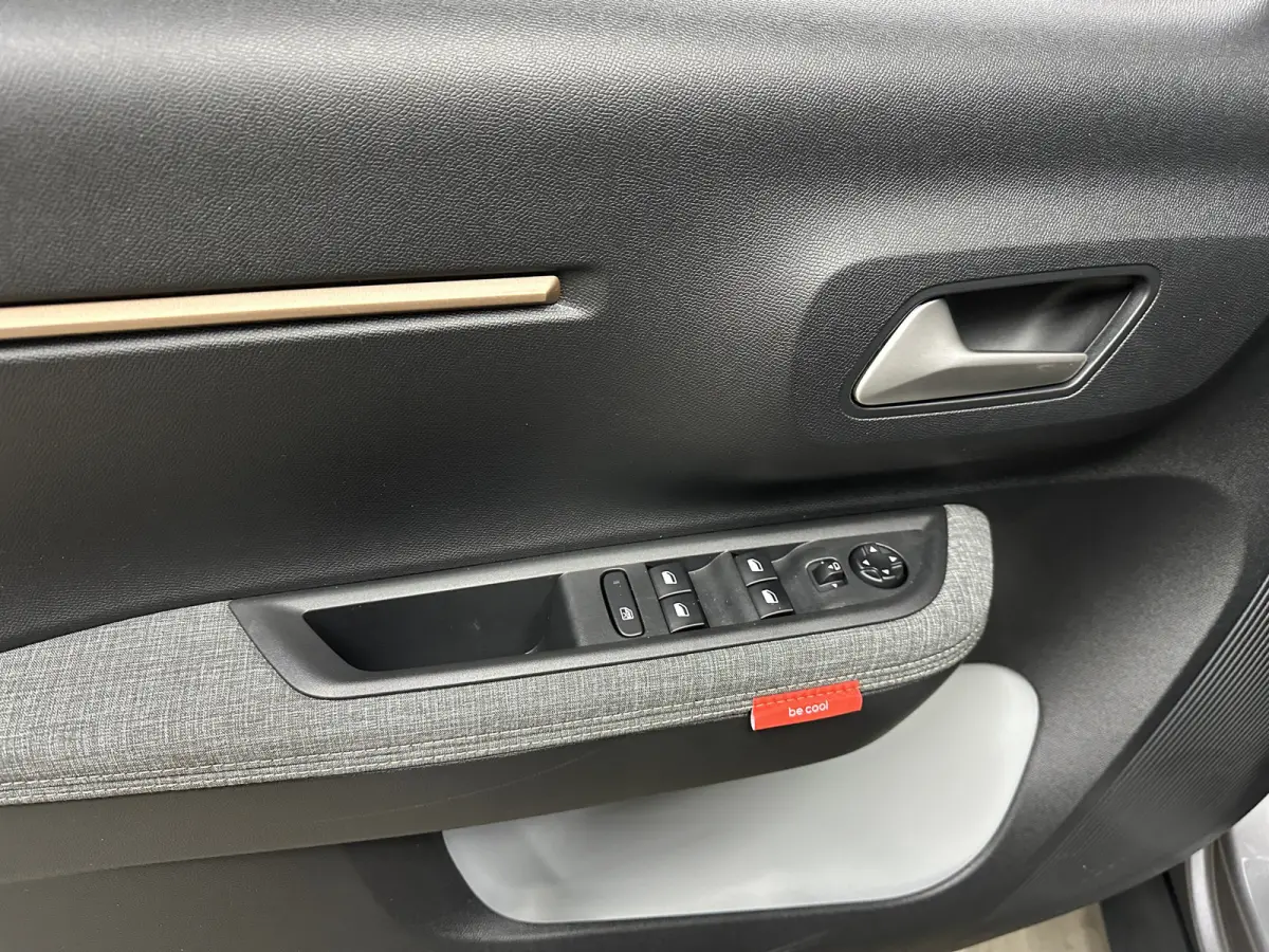 1.2 Hybrid 145pk Plus | Apple Carplay/Android Auto | Camera