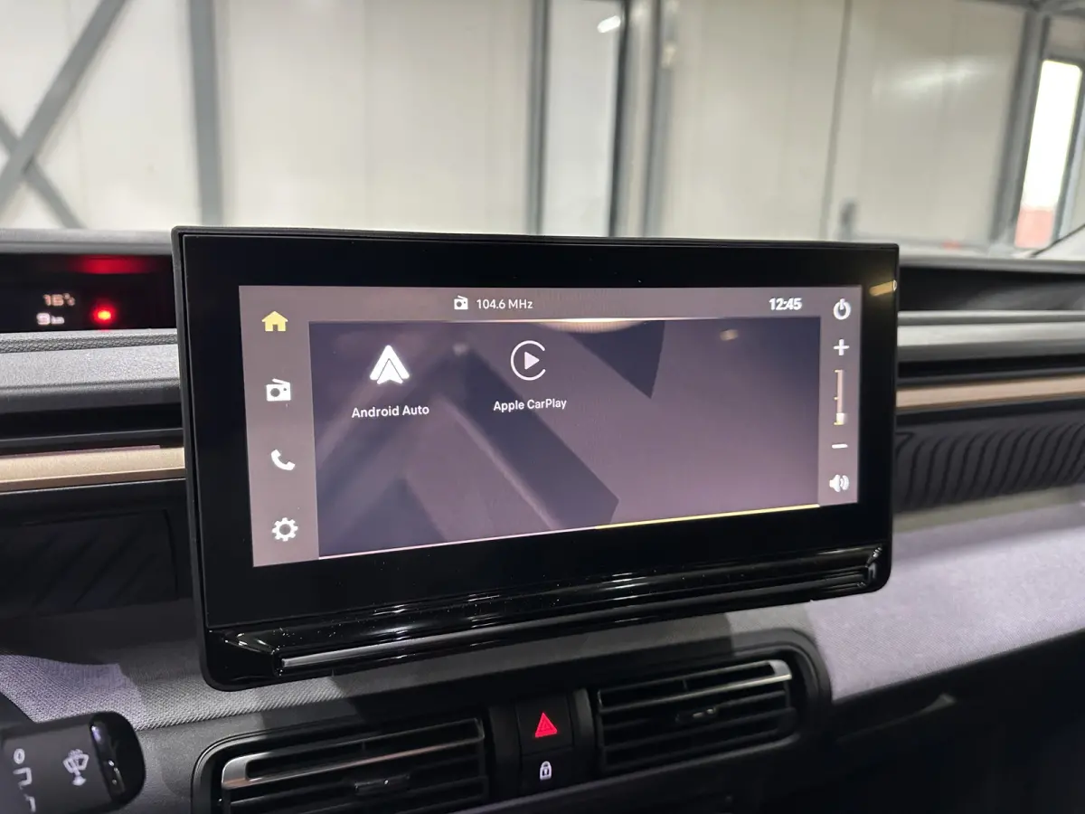 1.2 Hybrid 145pk Plus | Apple Carplay/Android Auto | Camera
