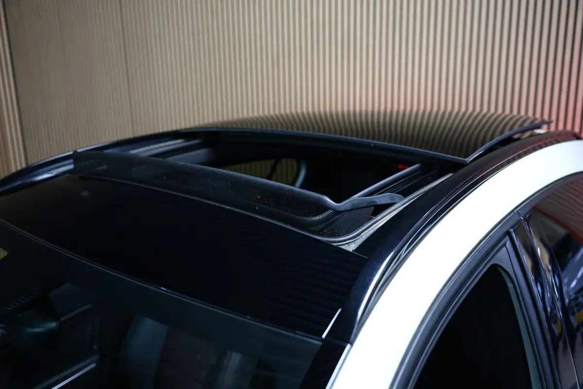 GLA 250 AUTOM 63000km AMG PANODAK LED AFN-TRHAK "15