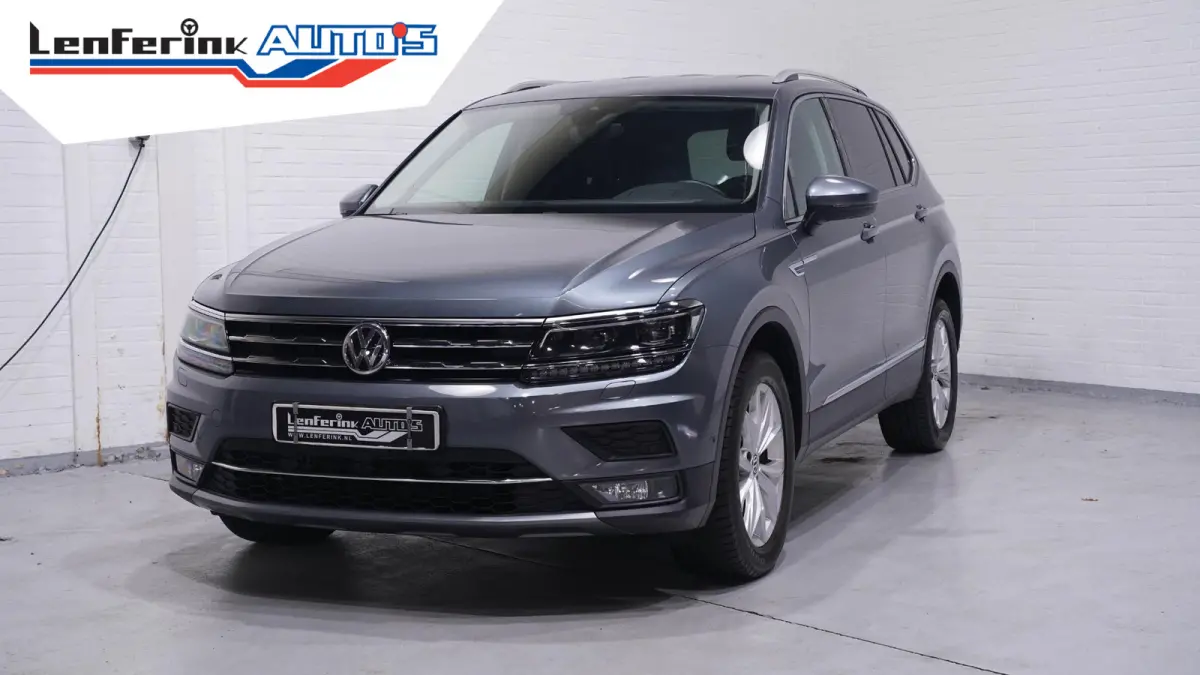 2.0 TDI 150 pk GRIJS KENTEKEN 360 Camera, Navi, HUD, LED Koplampen, Parkeerhulp