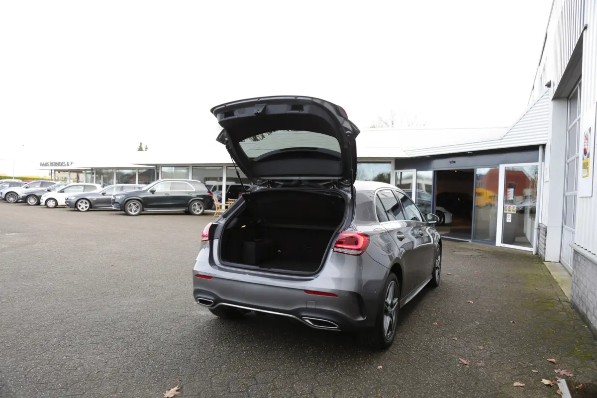 250 e AMG Line Plug in hybride*Perfect MB Onderh.*BTW*1ste Eig.*Apple Carplay-Android/High Perf. Koplamp./Diamond Grille/DAB/Stoelverw./Half Leder/Parkeersens.V+A/18 inch LM*