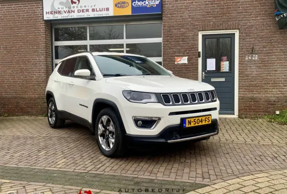 1.4 MultiAir Opening Edition Plus lederen bekleding