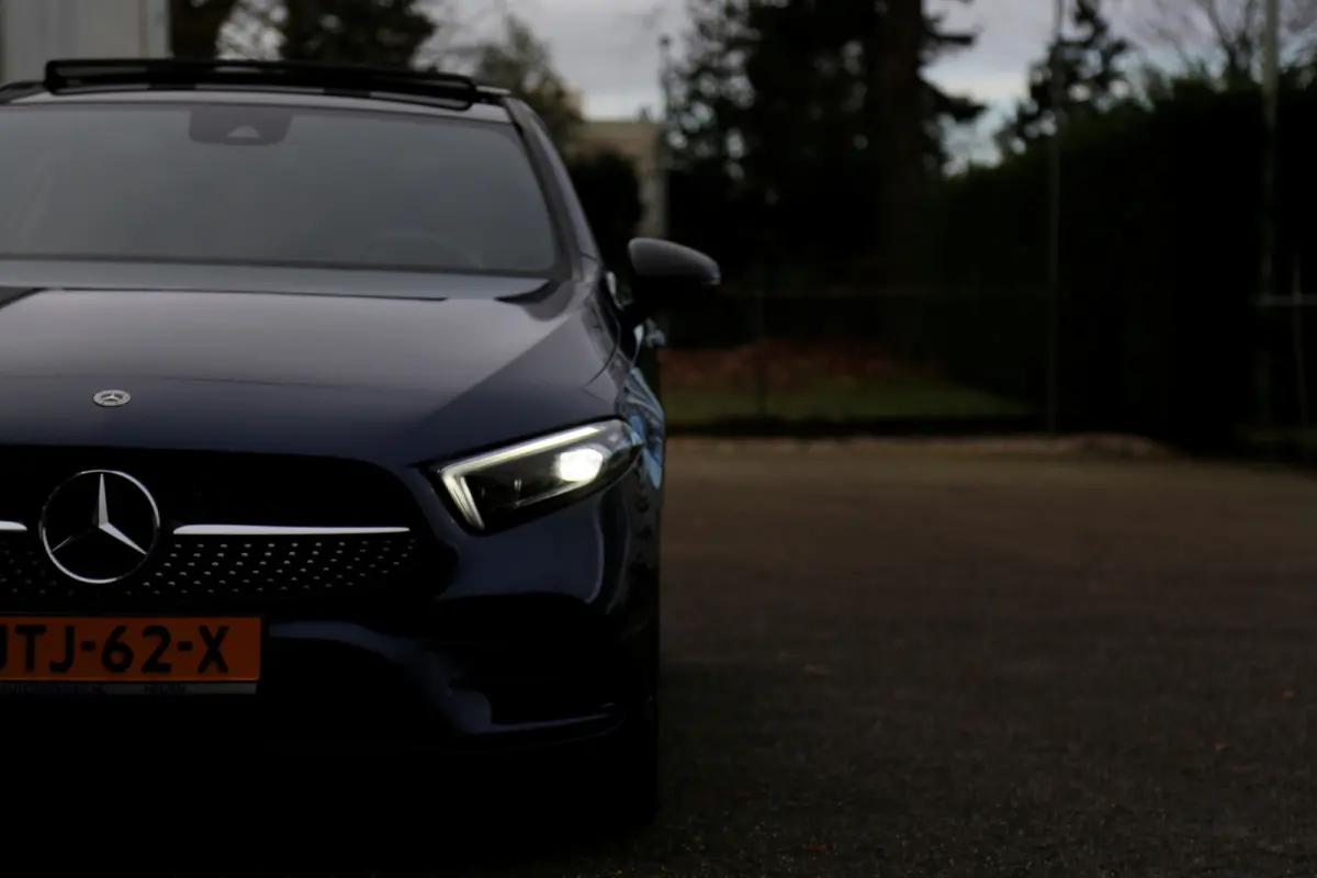 250 e AMG Line Plug in hybride*Perfect MB Onderh.*BTW*1ste Eig.*Pano/Sfeer/Night/MBUX/Apple Carplay-Android/Multi Beam LED Koplamp./Diamond Grille/DAB/Stoelverw./Half Leder/Parkeersens.V+A/1