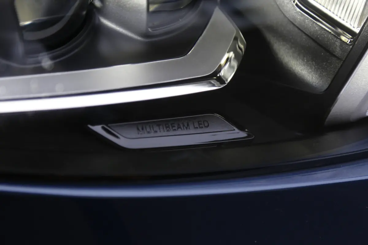 250 e AMG Line Plug in hybride*Perfect MB Onderh.*BTW*1ste Eig.*Pano/Sfeer/Night/MBUX/Apple Carplay-Android/Multi Beam LED Koplamp./Diamond Grille/DAB/Stoelverw./Half Leder/Parkeersens.V+A/1