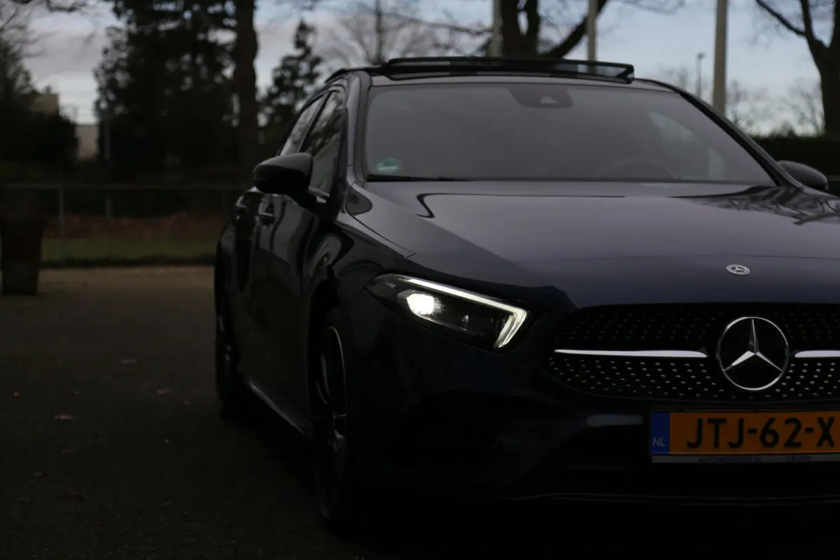 250 e AMG Line Plug in hybride*Perfect MB Onderh.*BTW*1ste Eig.*Pano/Sfeer/Night/MBUX/Apple Carplay-Android/Multi Beam LED Koplamp./Diamond Grille/DAB/Stoelverw./Half Leder/Parkeersens.V+A/1