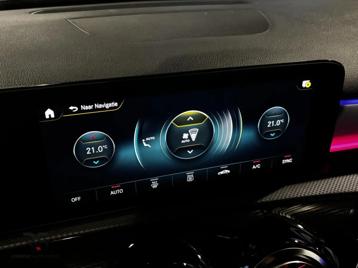 180 Buss Solution AMG | Navi | LED | Camera | CarPlay | Cruise | Virtual | Keyless | PDC | Sfeerverl | Org NLD |