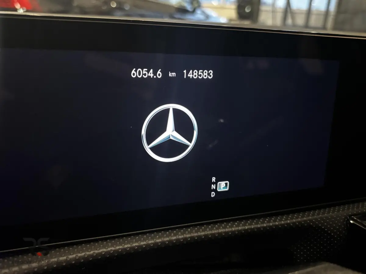 180 Buss Solution AMG | Navi | LED | Camera | CarPlay | Cruise | Virtual | Keyless | PDC | Sfeerverl | Org NLD |