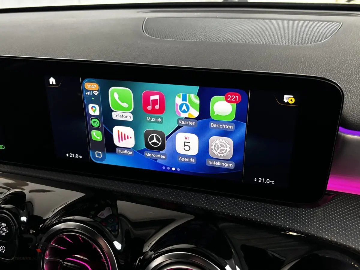 180 Buss Solution AMG | Navi | LED | Camera | CarPlay | Cruise | Virtual | Keyless | PDC | Sfeerverl | Org NLD |