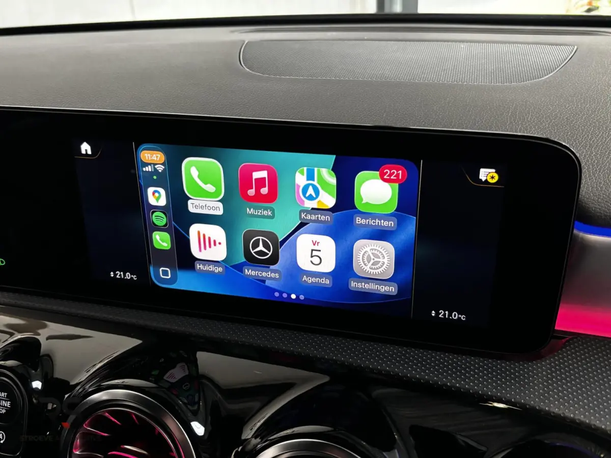 180 Buss Solution AMG | Navi | LED | Camera | CarPlay | Cruise | Virtual | Keyless | PDC | Sfeerverl | Org NLD |