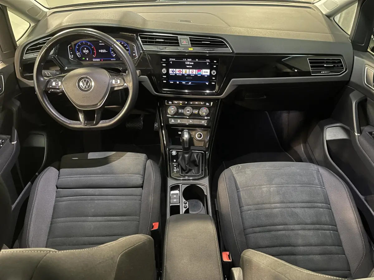 1.5 TSI Highline 7p 16"/Stoel + stuurverwarming + massage/Keyless/Elektrische klep/PDC v+a/Apple Carplay & Android Auto