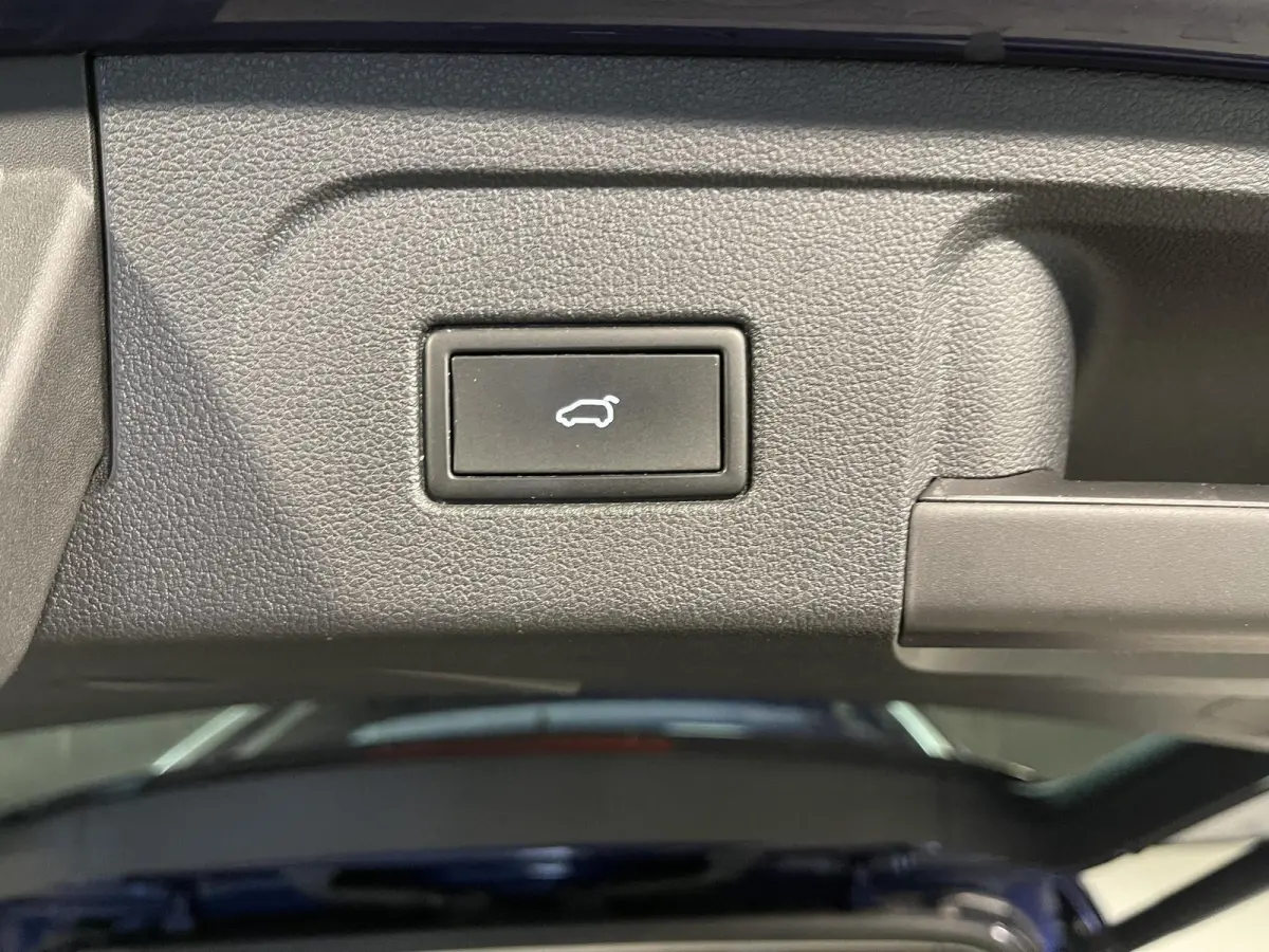1.5 TSI Highline 7p 16"/Stoel + stuurverwarming + massage/Keyless/Elektrische klep/PDC v+a/Apple Carplay & Android Auto
