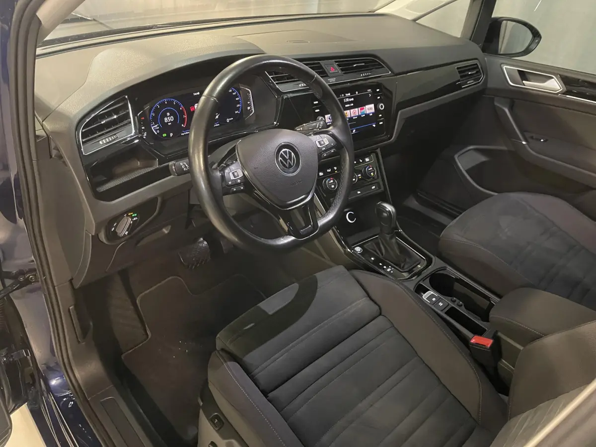 1.5 TSI Highline 7p 16"/Stoel + stuurverwarming + massage/Keyless/Elektrische klep/PDC v+a/Apple Carplay & Android Auto