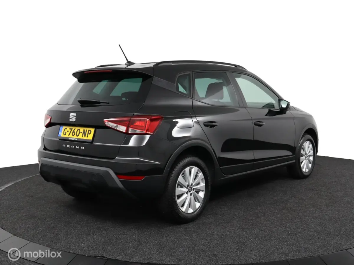 1.0 TSI Style Business Intense |CarPlay | NL-Auto | Clima | Camera | Sensoren V&A | All seasons | Dealer-staat |