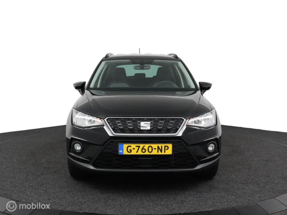 1.0 TSI Style Business Intense |CarPlay | NL-Auto | Clima | Camera | Sensoren V&A | All seasons | Dealer-staat |