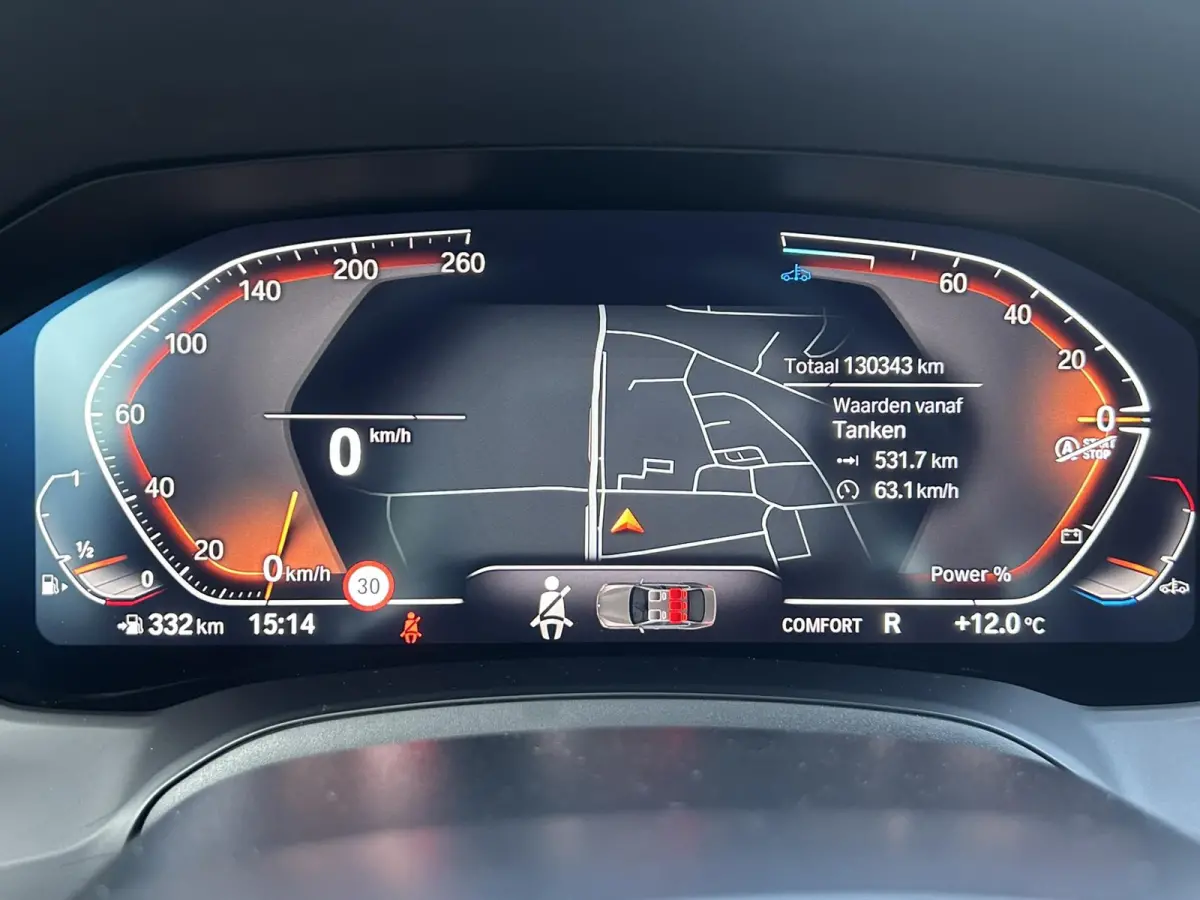 318i Business Edition M-Sport Full Led Carplay Automaat Digital Dash Camera Leder Cruise Navi