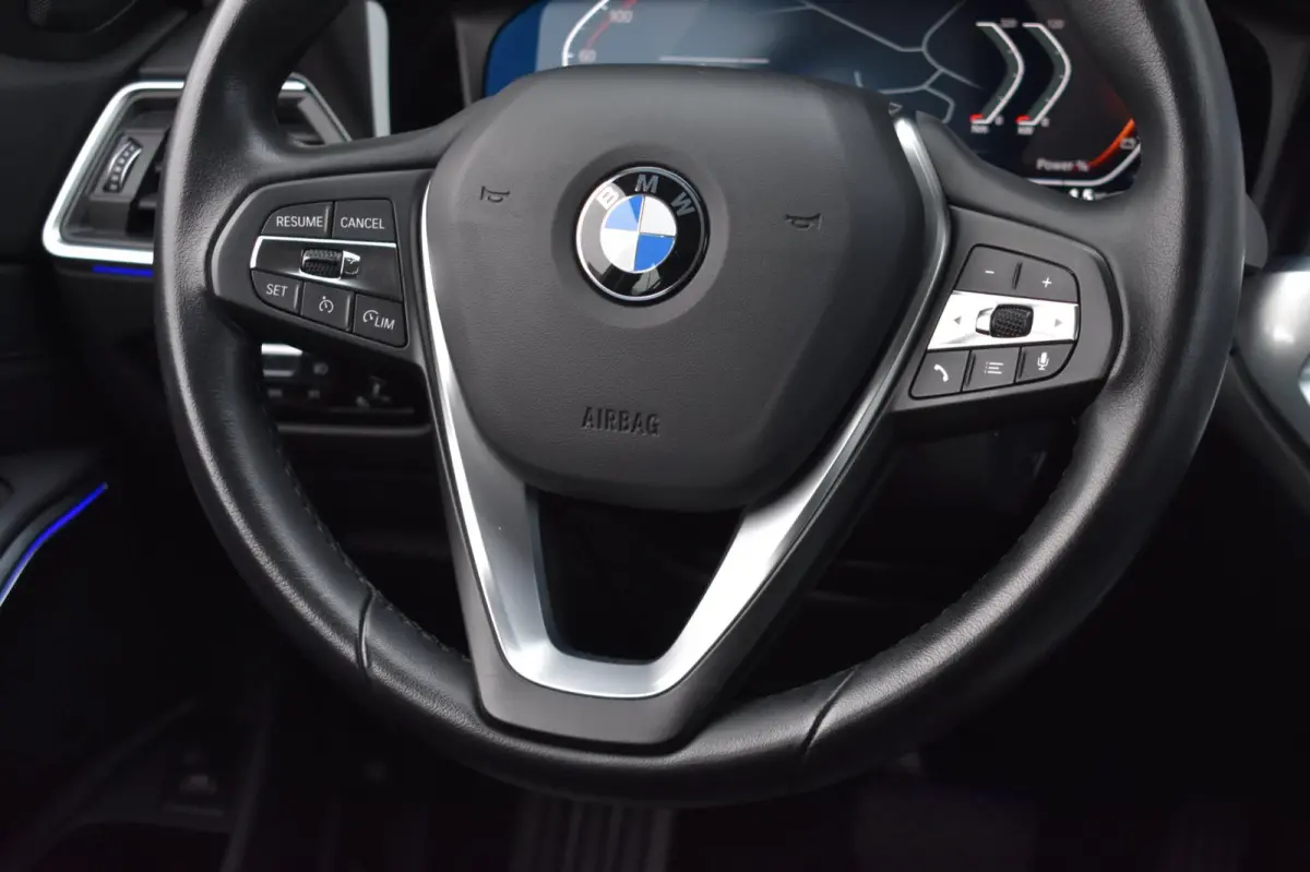 3 Serie High Executive Sport Line | TREKHAAK | APPLE CARPLAY | NAP | DEALER ONDERHOUDEN | ANDROID AUTO