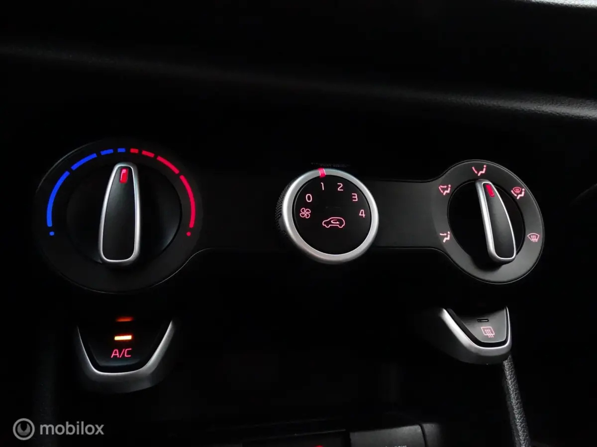 1.0 CVVT GT-Line | Carplay | Camera