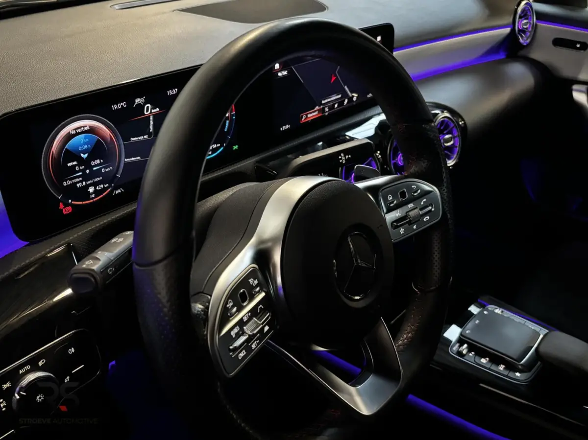 250e Buss Solution AMG | Navi | LED | ACC | Virtual | Camera | PDC | DAB | 1e Eig | Org NLD |