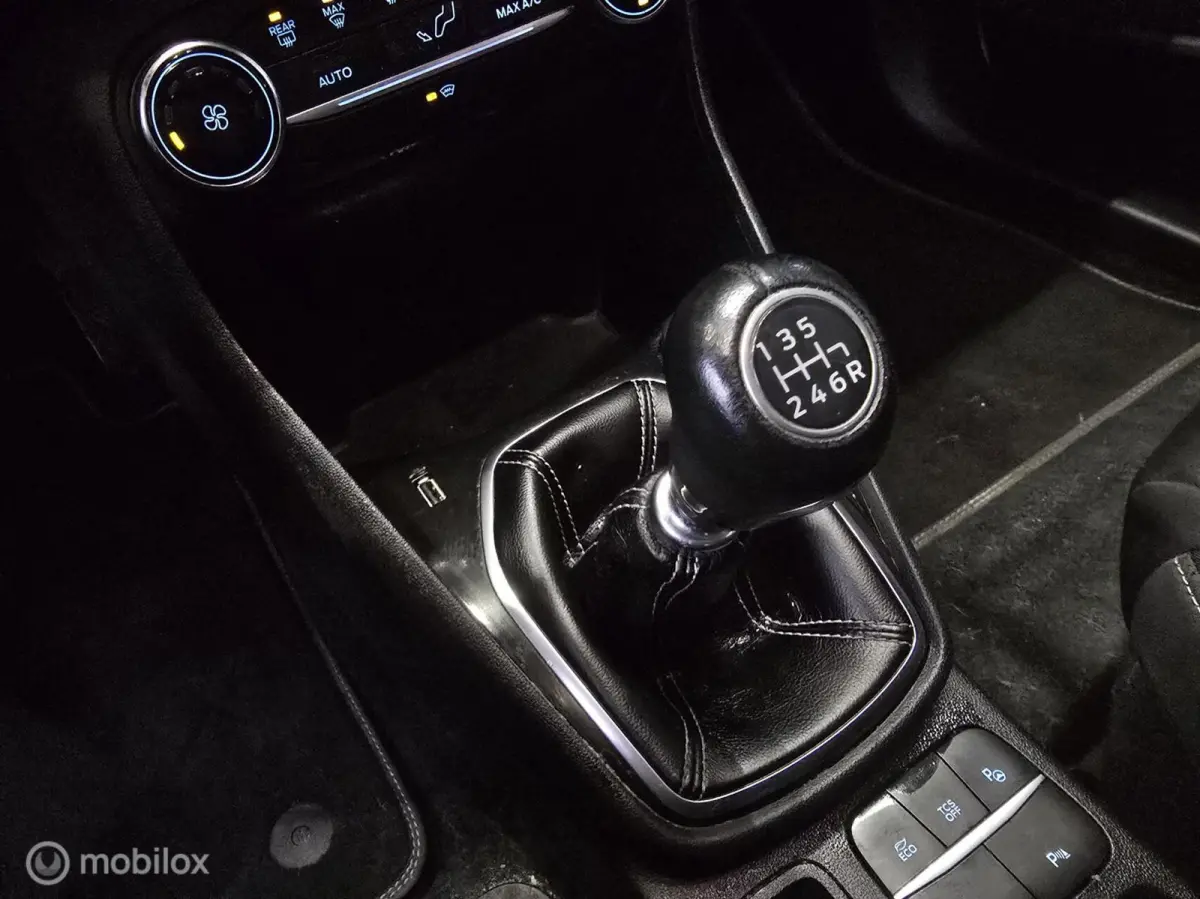 1.0 EcoBoost Titanium / B&O / Navigatie