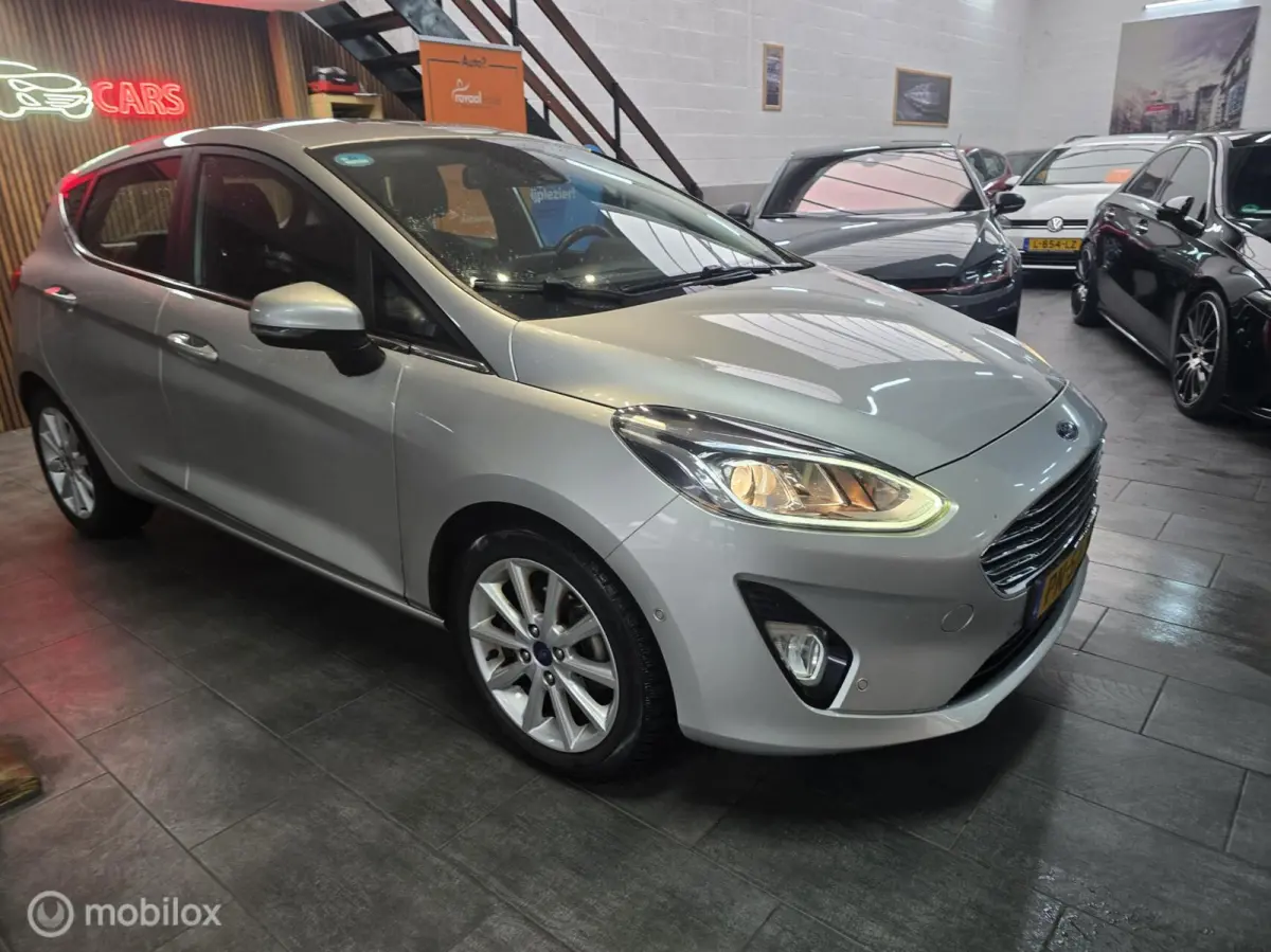 1.0 EcoBoost Titanium / B&O / Navigatie