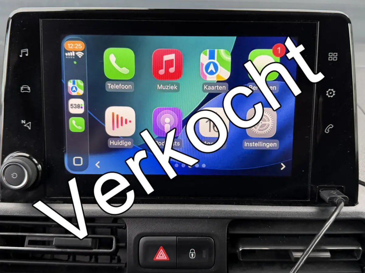 1.5 D-4D 100PK Euro 6 Live CarPlay/cruise control/navigatie systeem