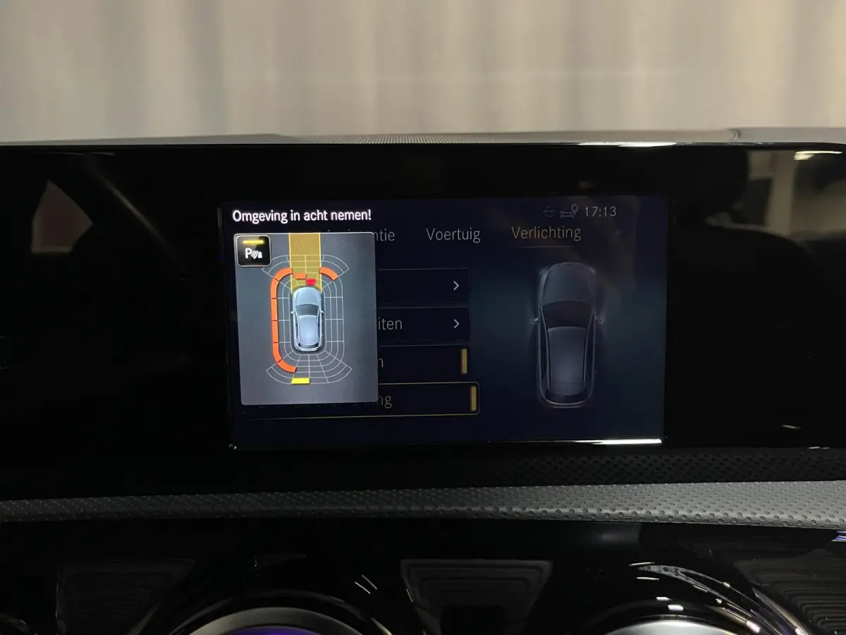 180 Advantage 17"/Sfeerverlichting/LED/Climate/Stoelverwarming/Apple Carplay & Android Auto